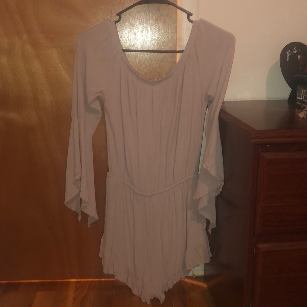Beige romper, size small